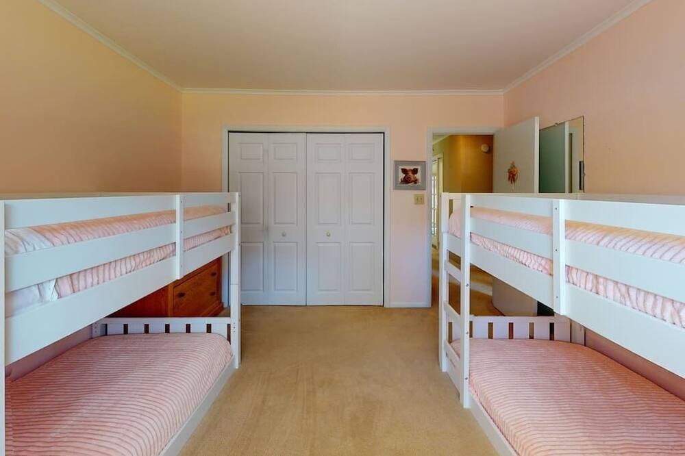 Photo of Others in Whitesboro