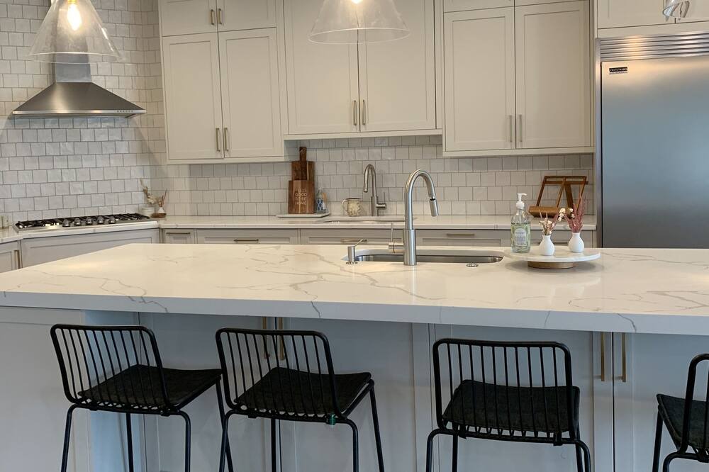 Photo of Others in Teaneck