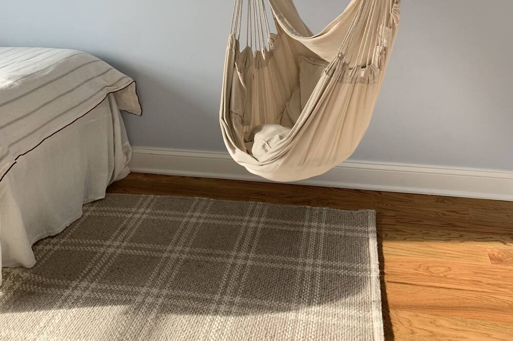 Photo of Others in Teaneck