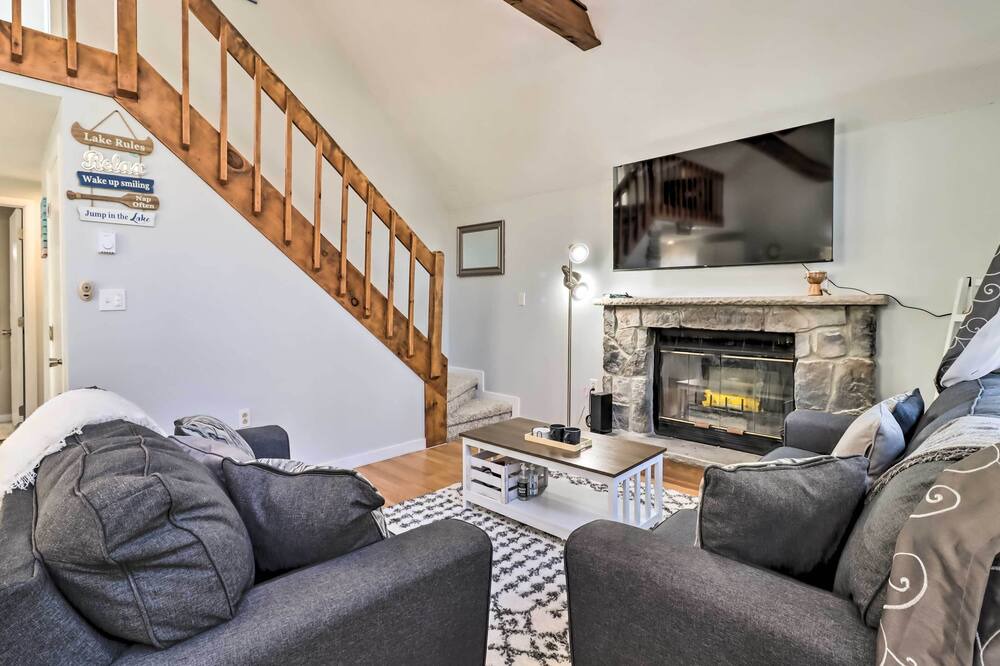Photo of Livingroom in Albrightsville