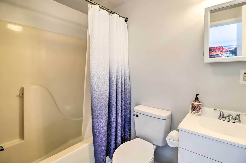 Photo of Bathroom in Albrightsville