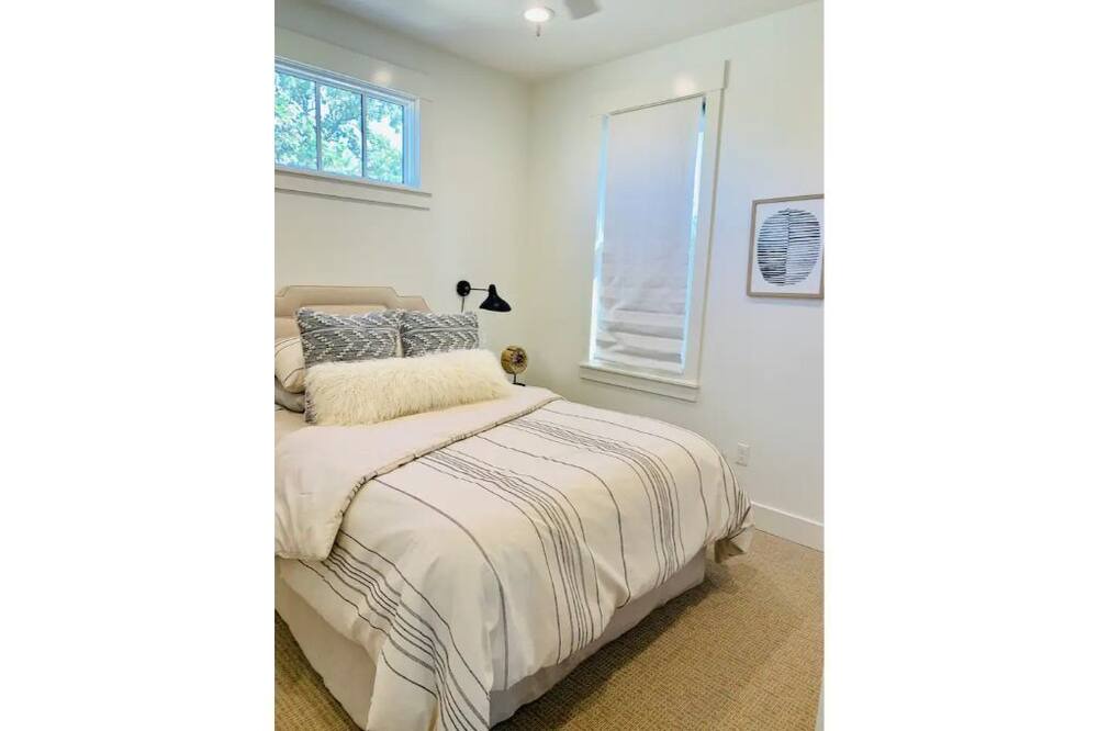 Photo of Bedroom in Eufaula