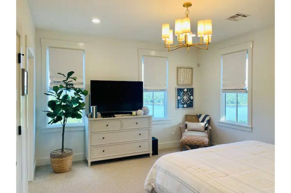 Photo of Bedroom in Eufaula