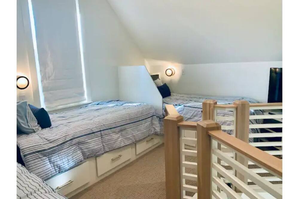 Photo of Bedroom in Eufaula