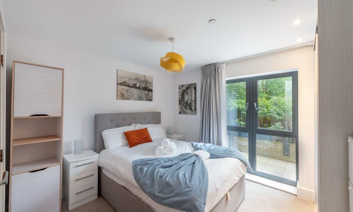 Photo of Others in Highgate