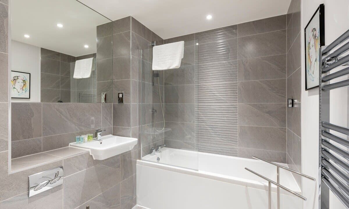 Photo of Others in Highgate