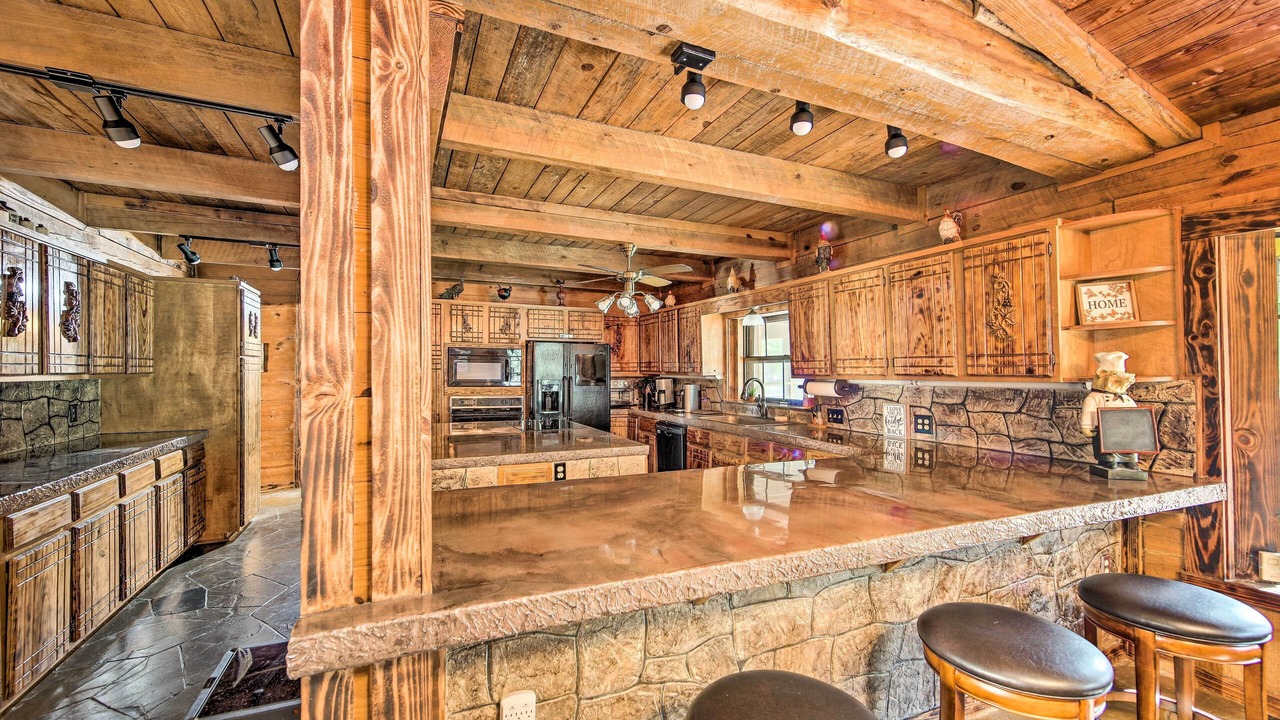 Photo of Kitchen in Flint