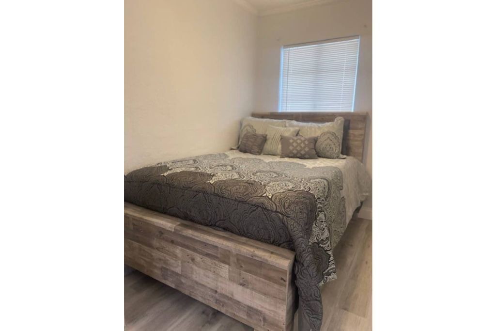 Photo of Others in Fairview Shores