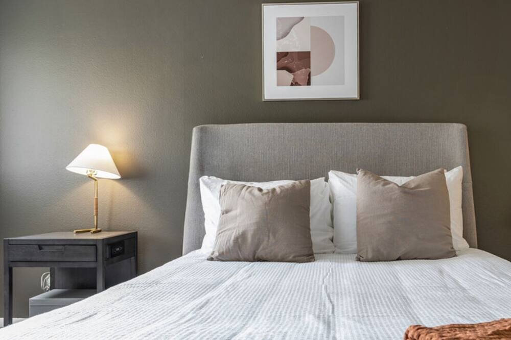 Photo of Bedroom in Northgate