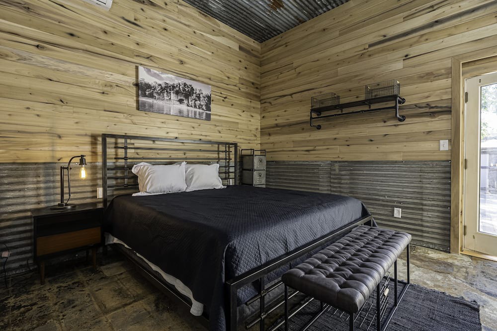 Photo of Bedroom in Elizabethtown