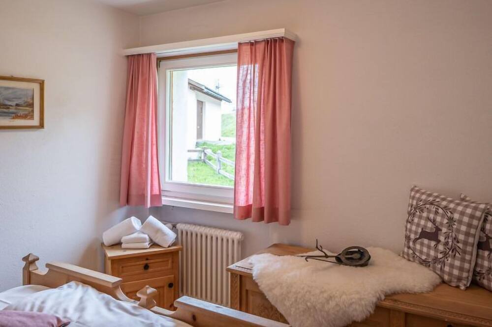 Photo of Bedroom in Zuoz