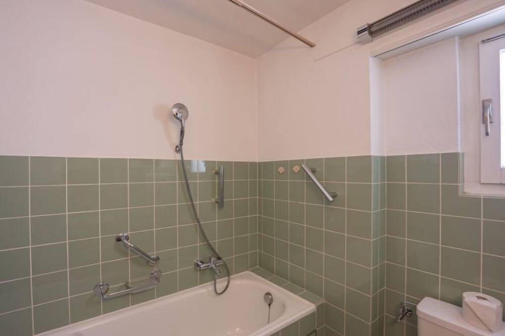 Photo of Bathroom in Zuoz