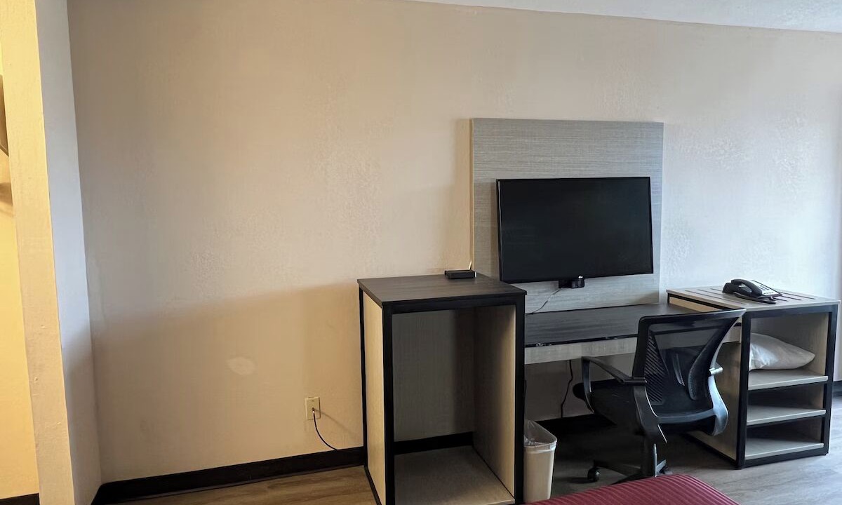 Photo of Bedroom in Hattiesburg