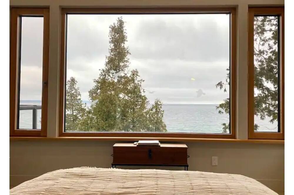 Photo of Bedroom in Northern Bruce Peninsula