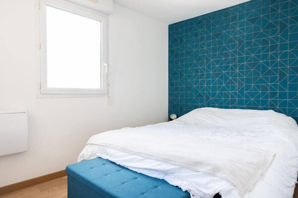 Photo of Bedroom in Saint-Denis