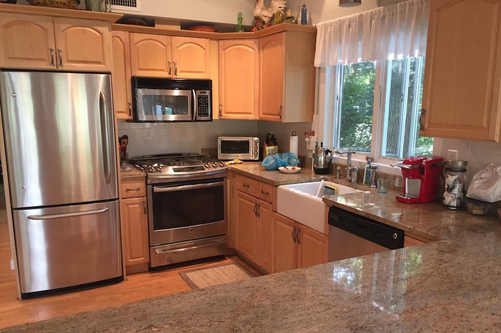Photo of Kitchen in South Salem