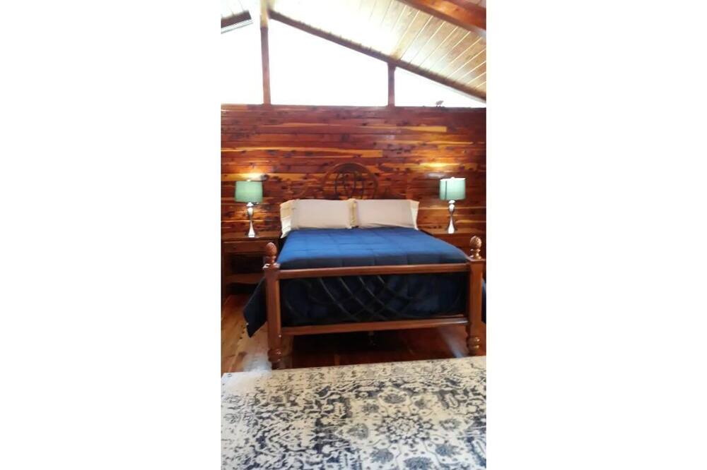 Photo of Bedroom in Waynesboro