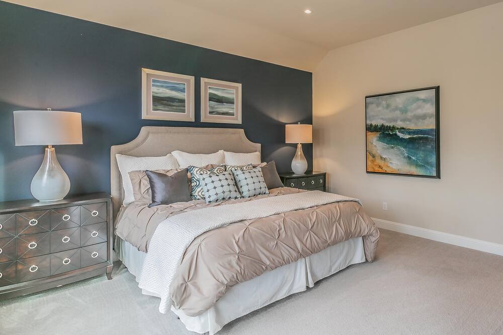 Photo of Bedroom in Roanoke