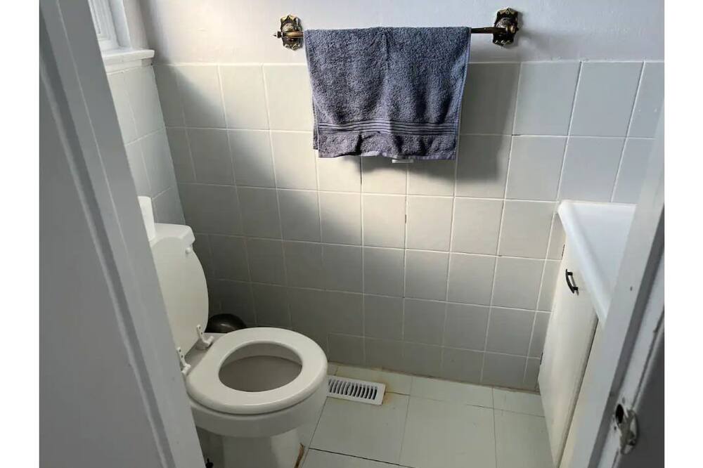 Photo of Bathroom in Caledon