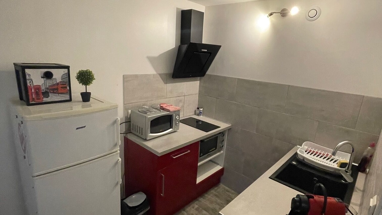 Photo of Kitchen in Paroy-sur-Tholon