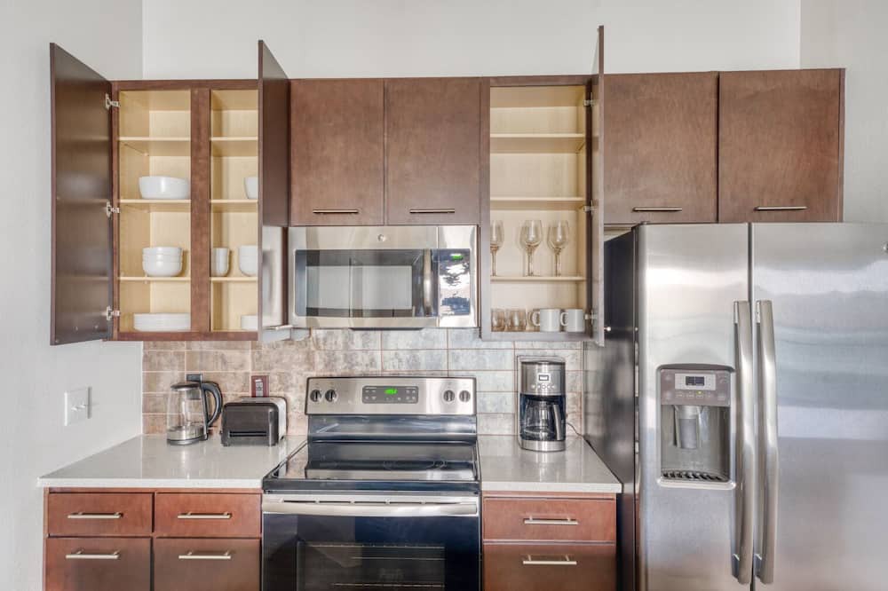 Photo of Kitchen in Chestnut