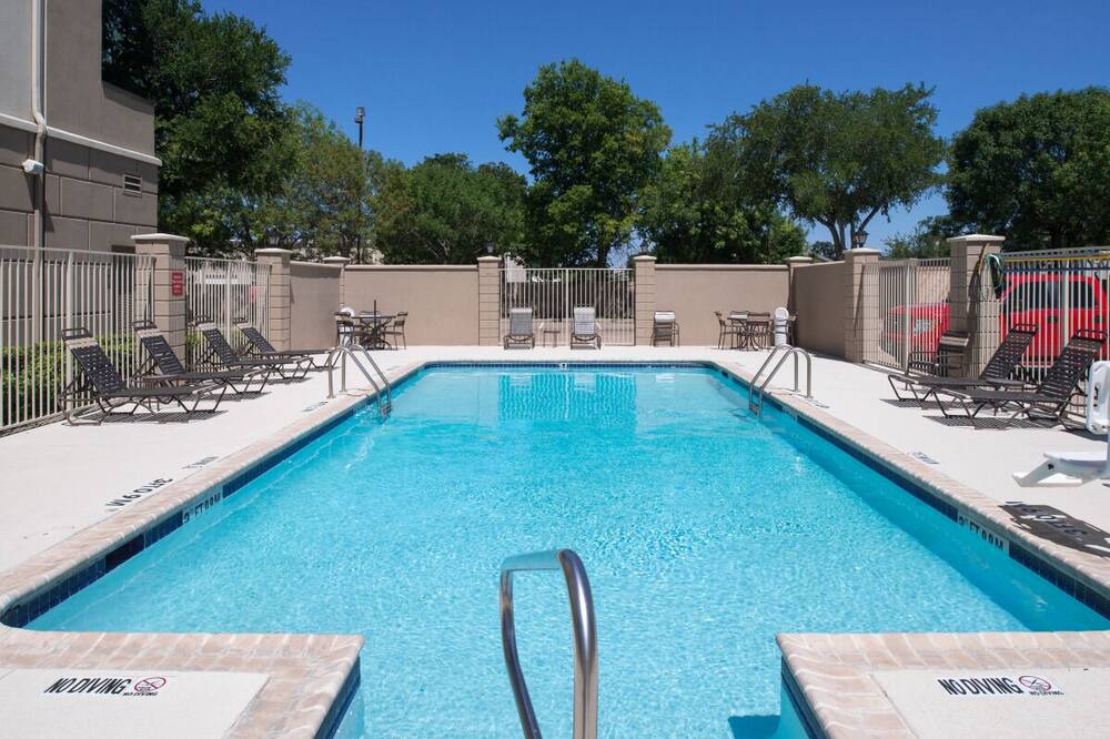 Photo of Outdoor in Grand Prairie