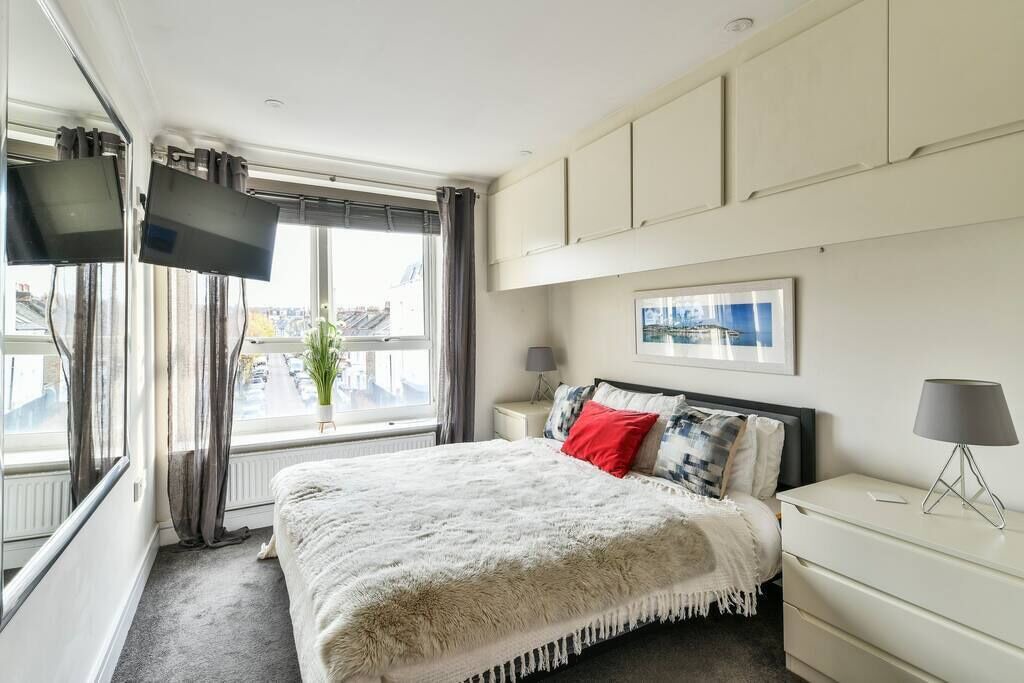 Photo of Others in Shaftesbury