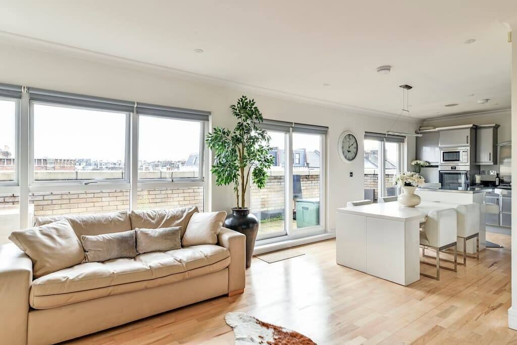 Photo of Others in Shaftesbury