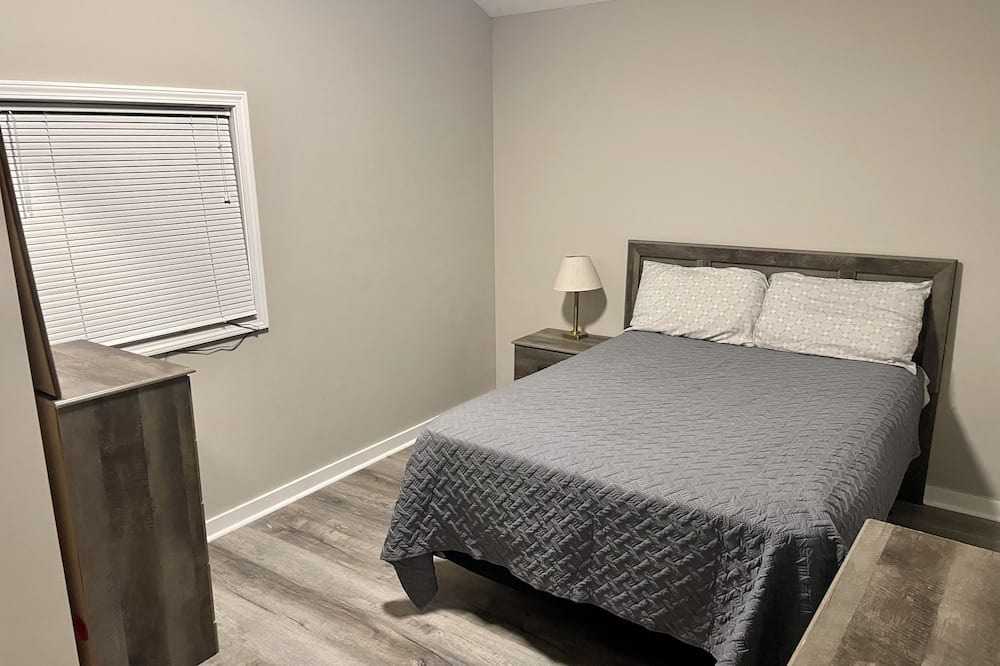 Photo of Bedroom in Clarksdale