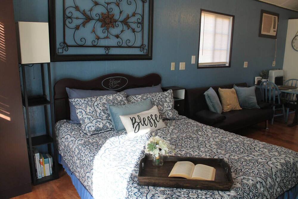 Photo of Bedroom in Camargo
