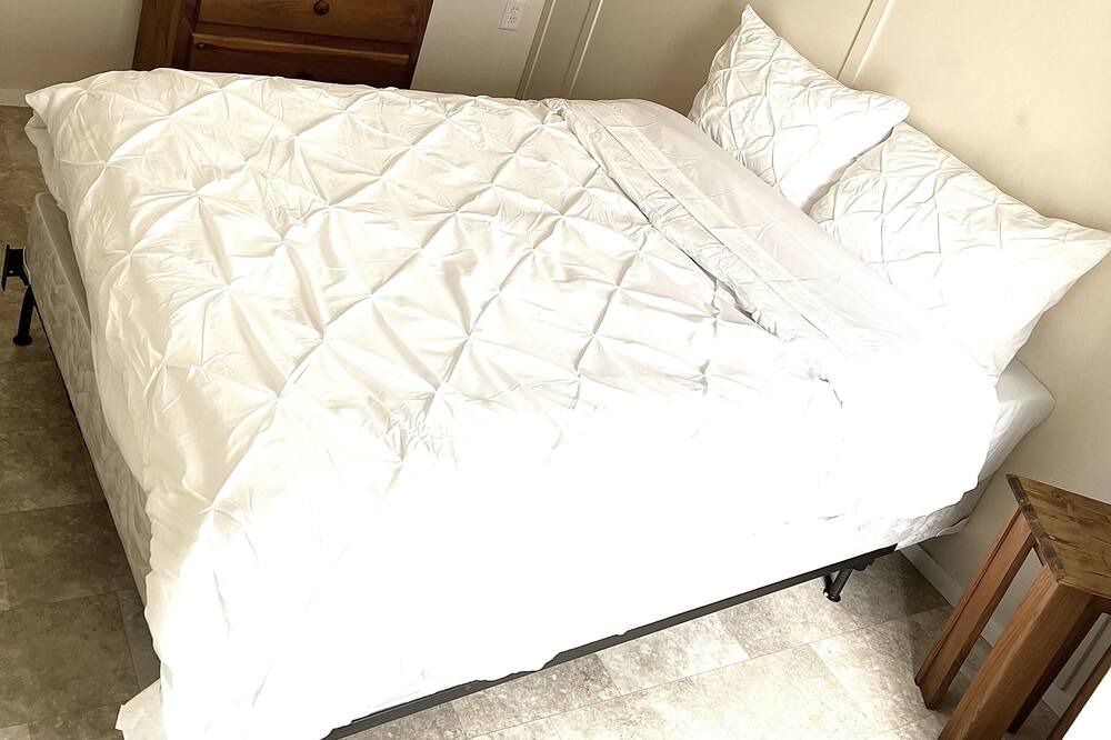 Photo of Bedroom in Houma