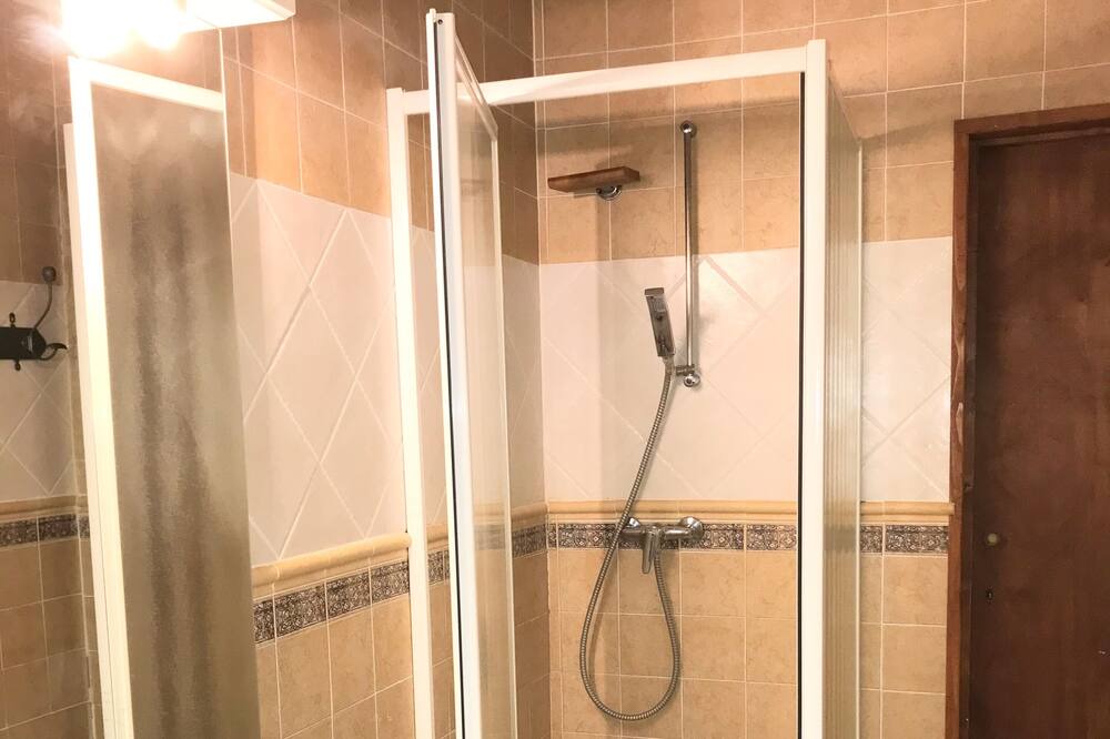 Photo of Bathroom in Cazouls-les-Beziers