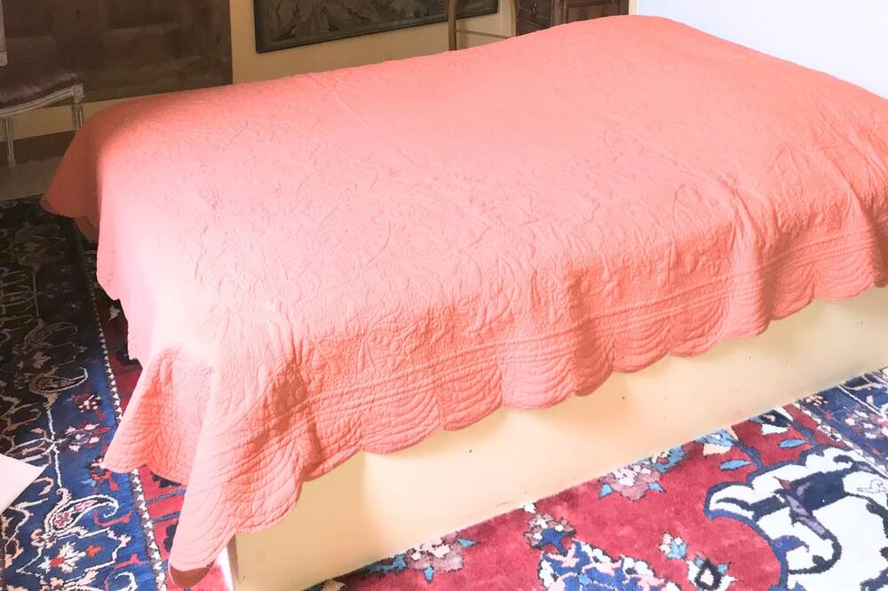 Photo of Bedroom in Cazouls-les-Beziers