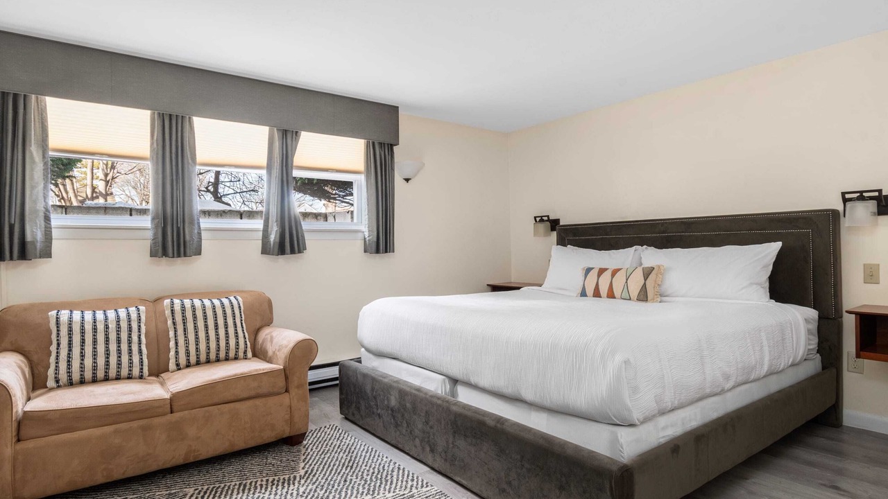 Photo of Others in Beverly