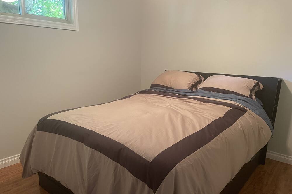 Photo of Bedroom in Tay Valley