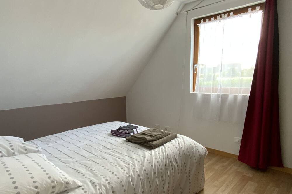 Photo of Bedroom in Plouhinec