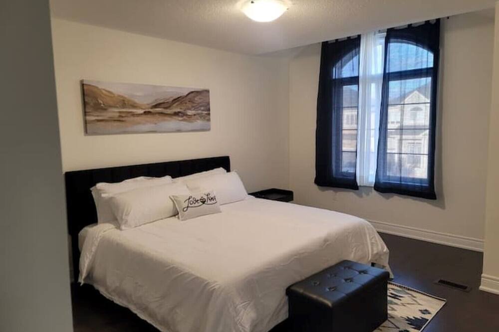 Photo of Bedroom in Markham