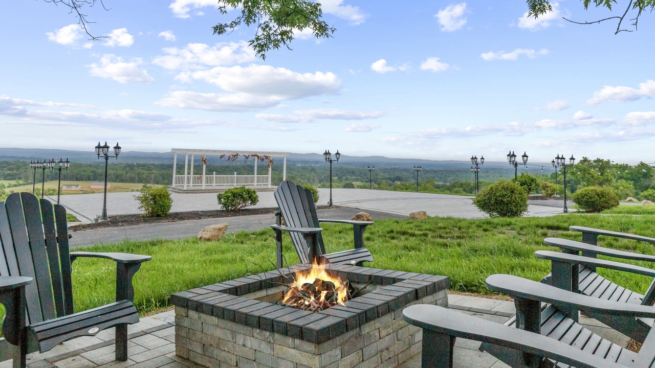 Photo of Outdoor in Bluemont