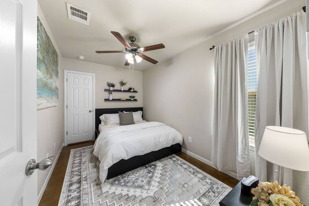 Photo of Bedroom in Killeen