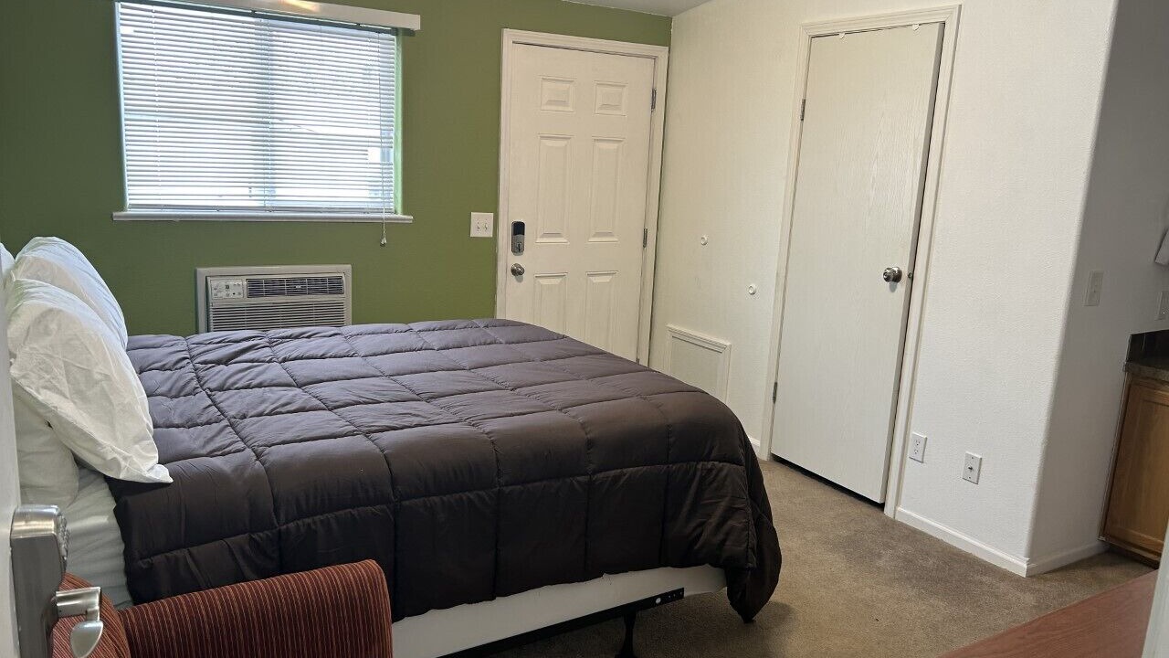 Photo of Bedroom in Sioux Lookout
