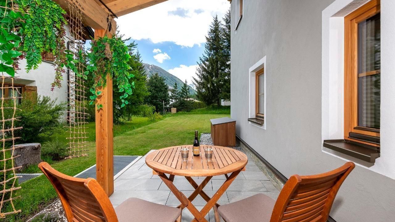 Photo of Outdoor in Bever