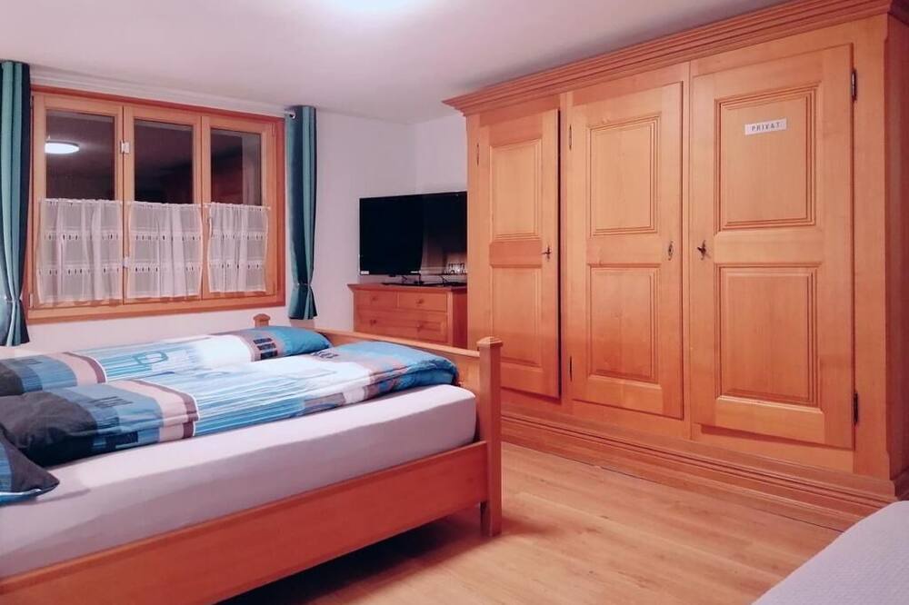 Photo of Bedroom in Blausee