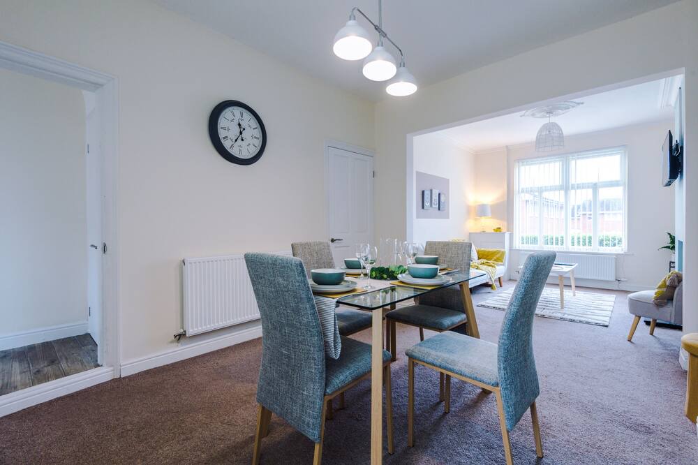 Photo of Livingroom in Chester