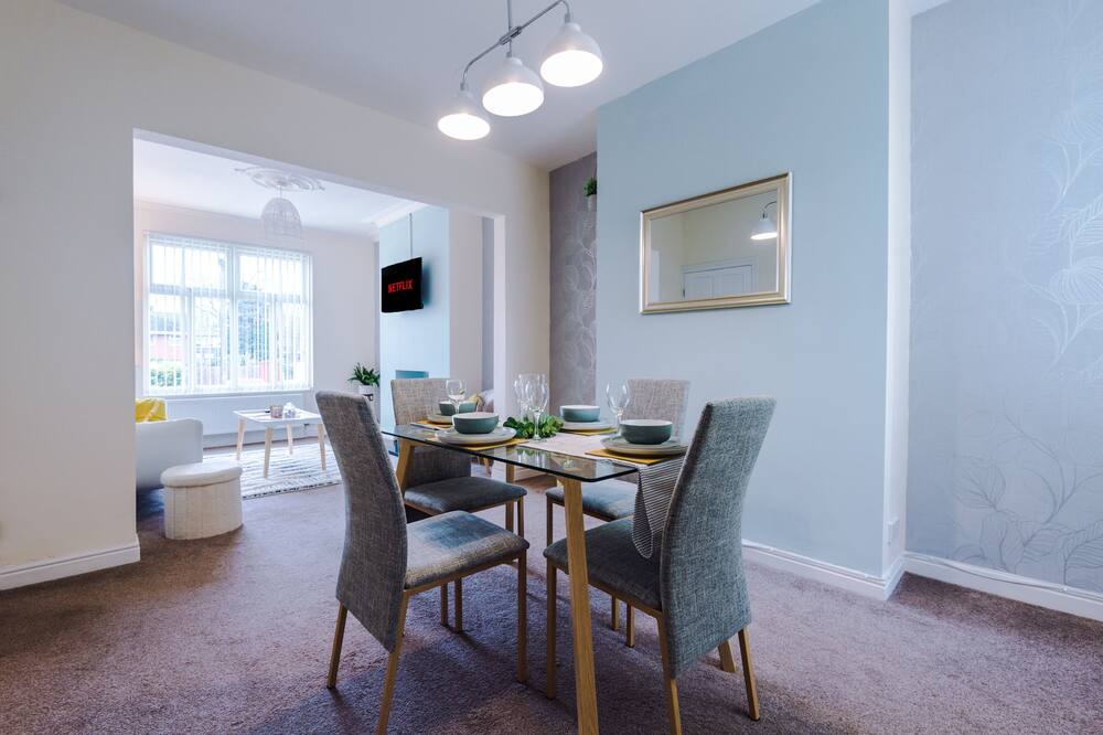 Photo of Livingroom in Chester