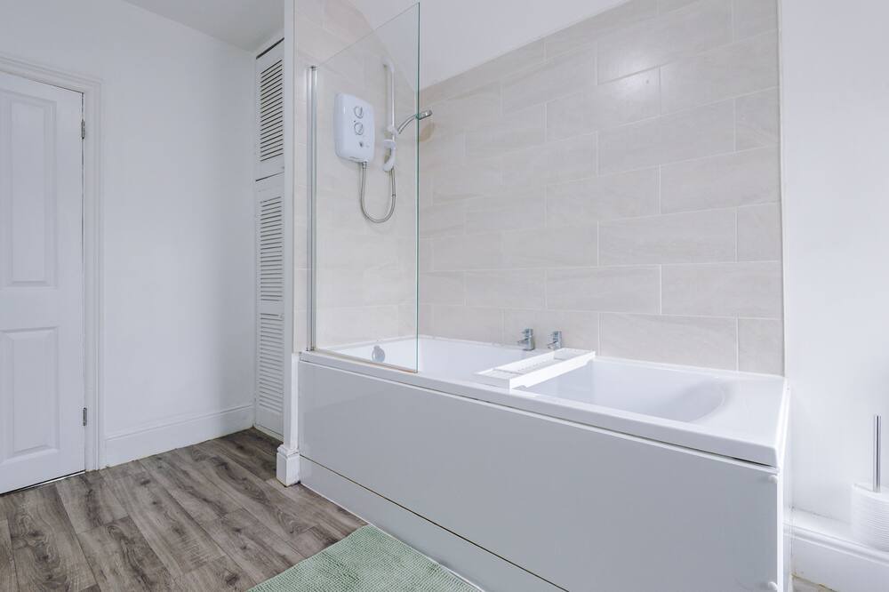 Photo of Bathroom in Chester