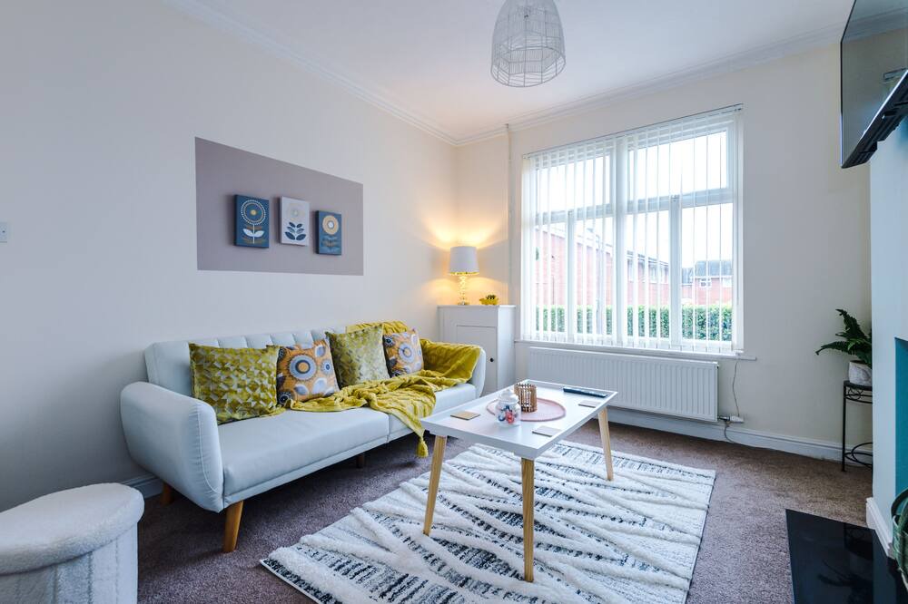 Photo of Livingroom in Chester