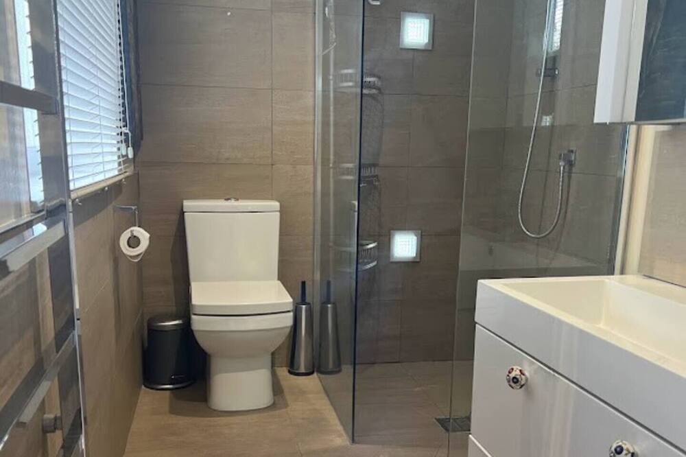 Photo of Bathroom in Sedlescombe