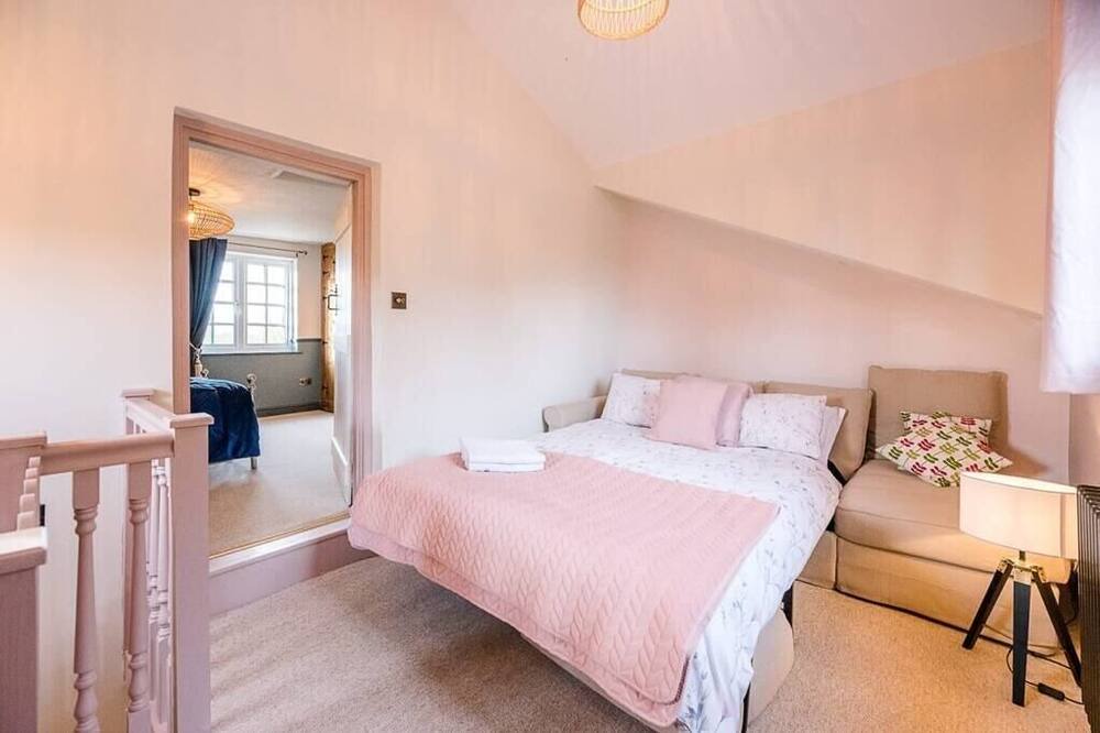 Photo of Bedroom in Knodishall