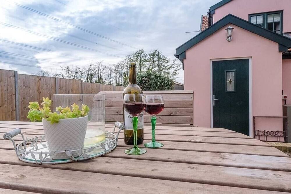 Photo of Outdoor in Knodishall