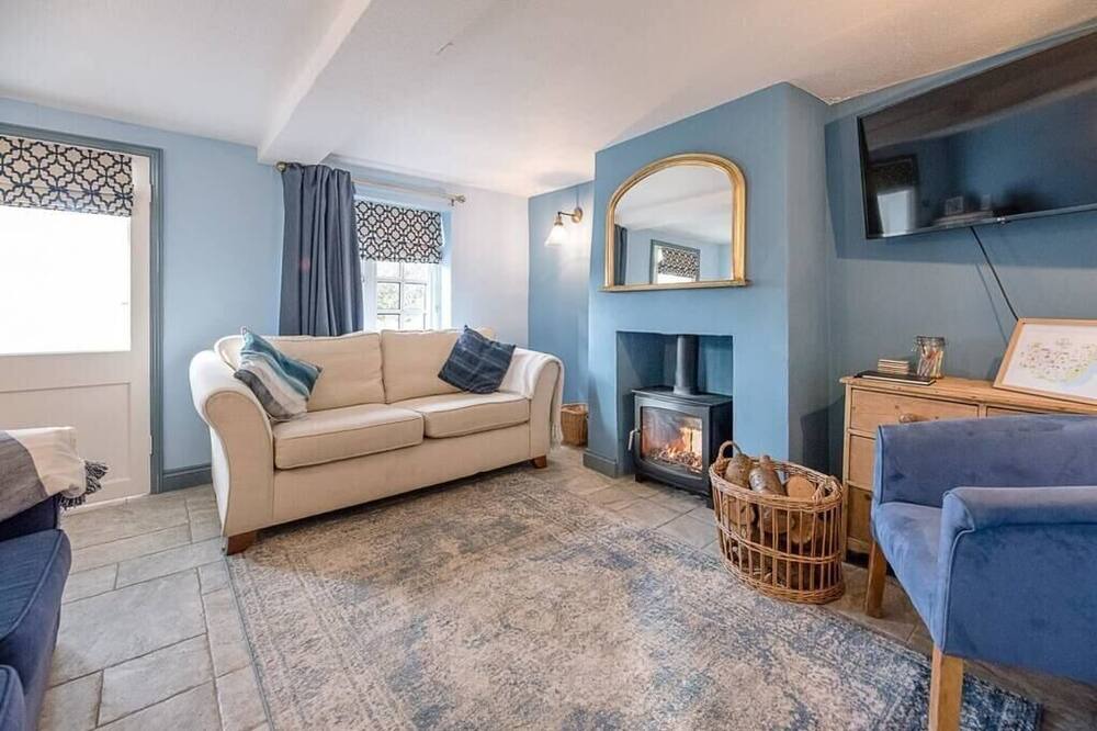 Photo of Livingroom in Knodishall